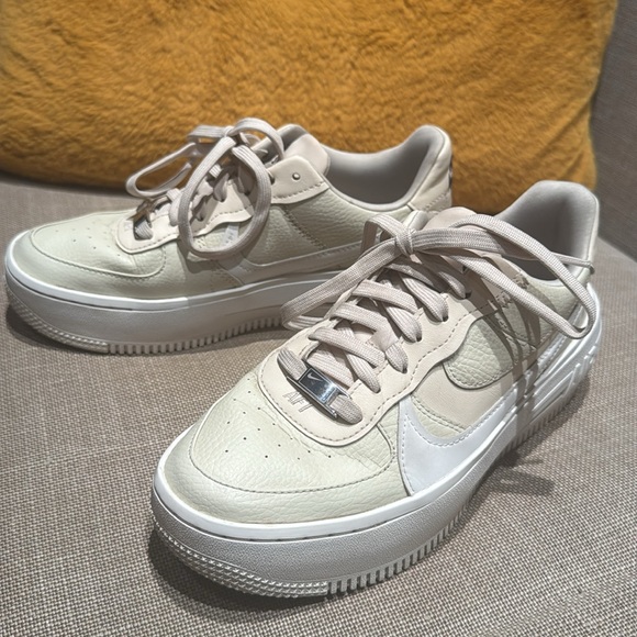Nike Air Force 1 Sneakers - Picture 8 of 9